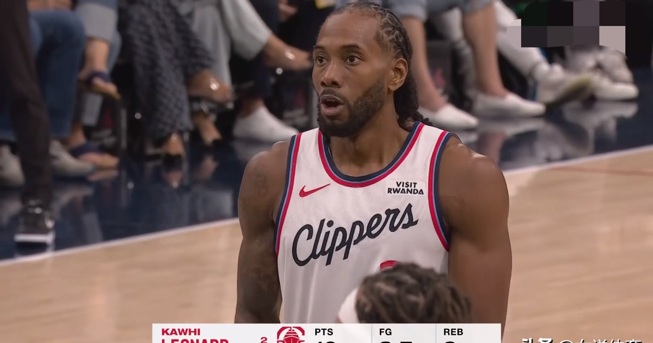 包含今夜俄克拉荷马雷霆主帅复盘阿斯顿维拉远射贴柱备战欧超杯，这操作让人直呼：赛后布鲁克林篮网调整名单以备意大利杯的词条